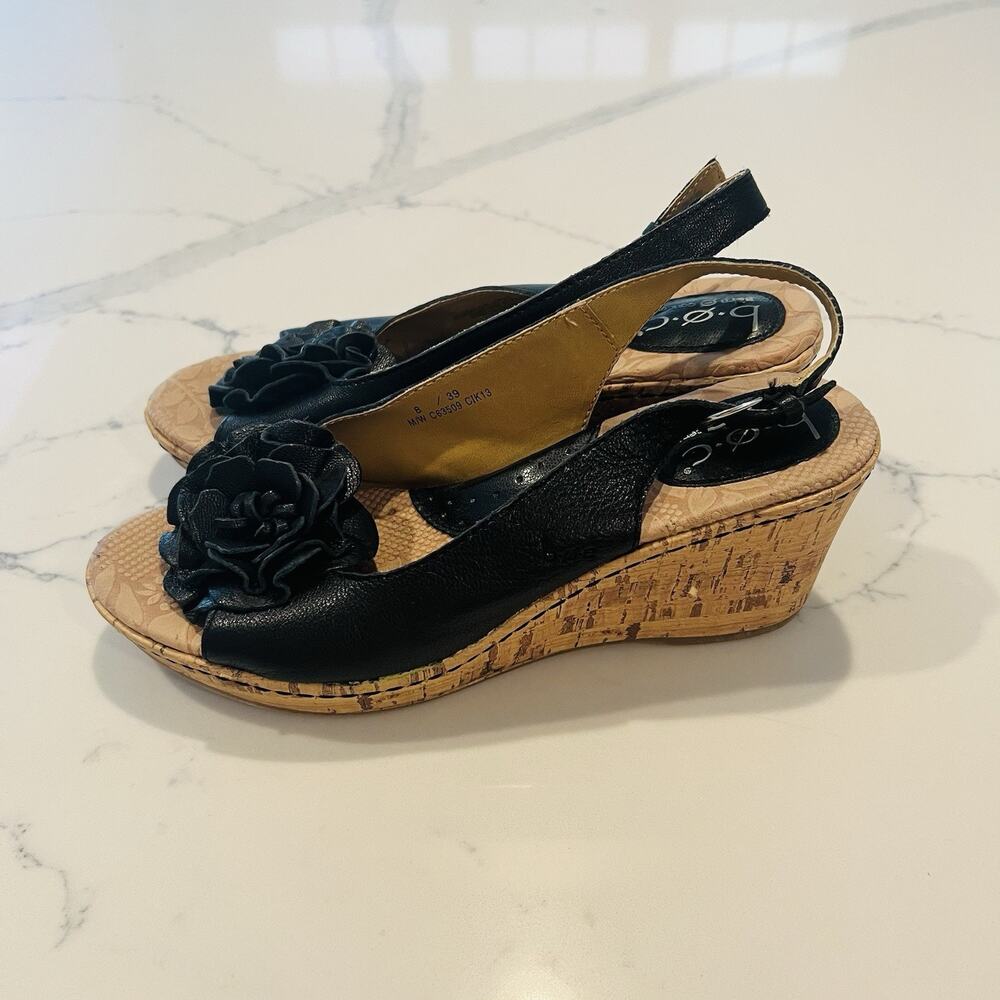 Born BOC Concept Sandals Sz 8 Leather cork Wedge Slingback Rosettes